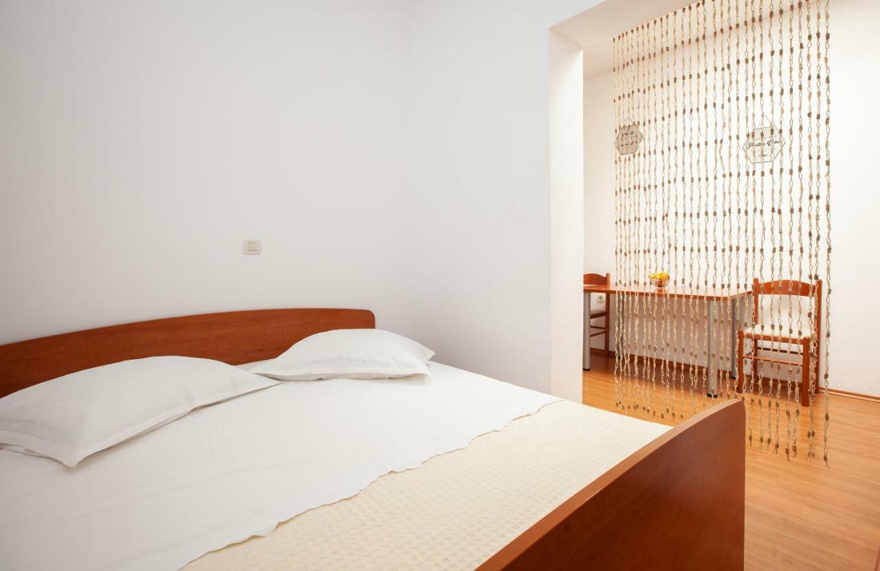Apartments R Makarska Exterior photo