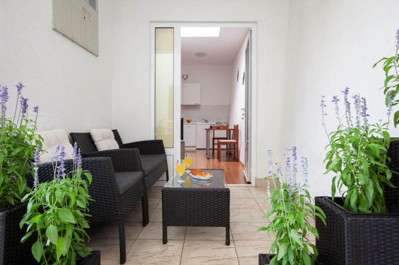 Apartments R Makarska Exterior photo